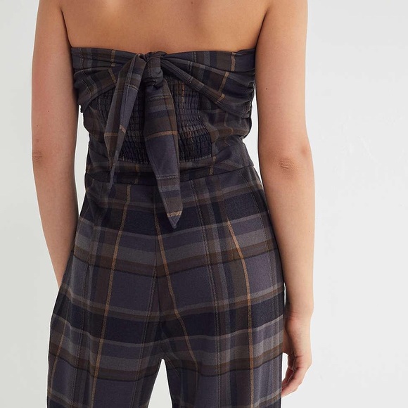 UO Plaid Tie-Back Strapless Jumpsuit - Picture 2 of 4
